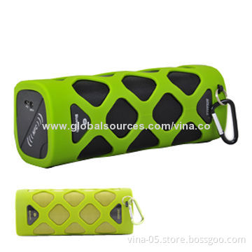 Waterproof Wireless Bluetooth Speakers with 2,000mAh Capacity, 3-4 Hours Charging Time